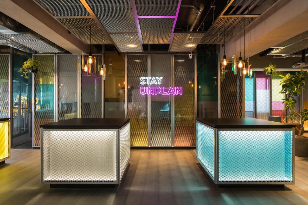 Хостел Unplan Shinjuku Токио Экстерьер фото