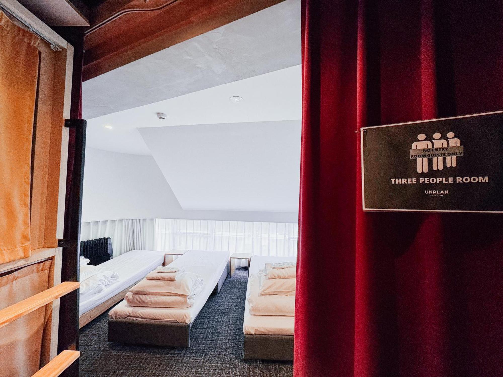 Хостел Unplan Shinjuku Токио Экстерьер фото